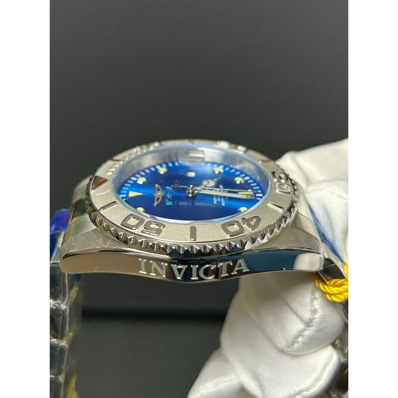 Invicta Pro Diver 43mm Watch / $199 Retail / Brand New!!